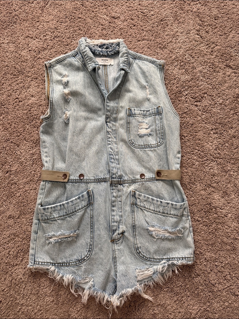 ONETEASPOON distressed denim shorts romper. Snaps up front.